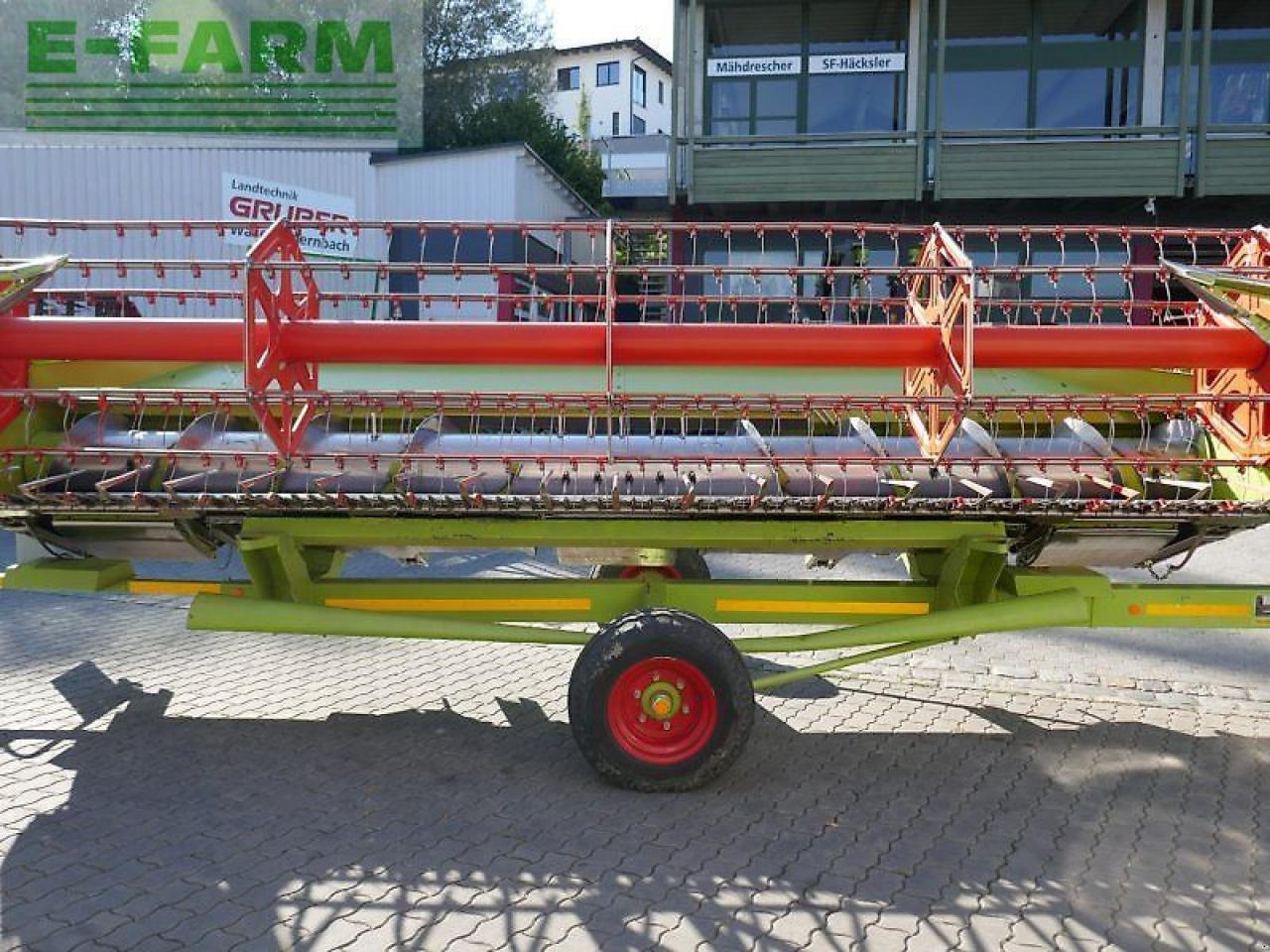 Kombájn CLAAS lexion 540 c: 20 kép.