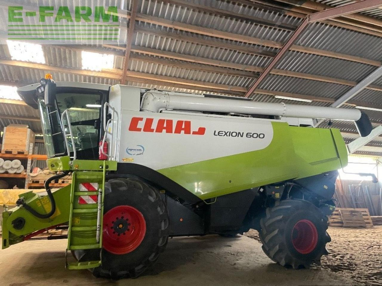 CLAAS lexion 600 - Kombájn: 3 kép. CLAAS lexion 600 - Kombájn: 3 kép.