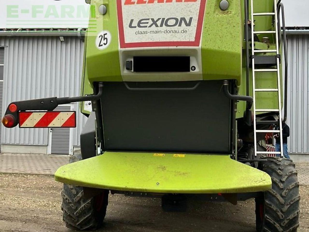CLAAS lexion 620 - Kombájn: 4 kép. CLAAS lexion 620 - Kombájn: 4 kép.