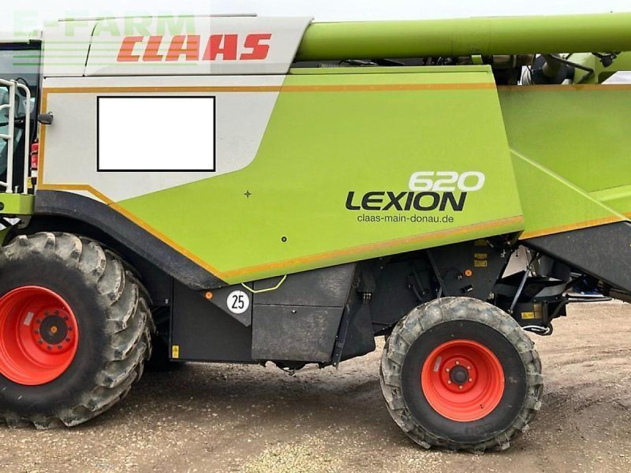 CLAAS lexion 620 - Kombájn: 5 kép. CLAAS lexion 620 - Kombájn: 5 kép.
