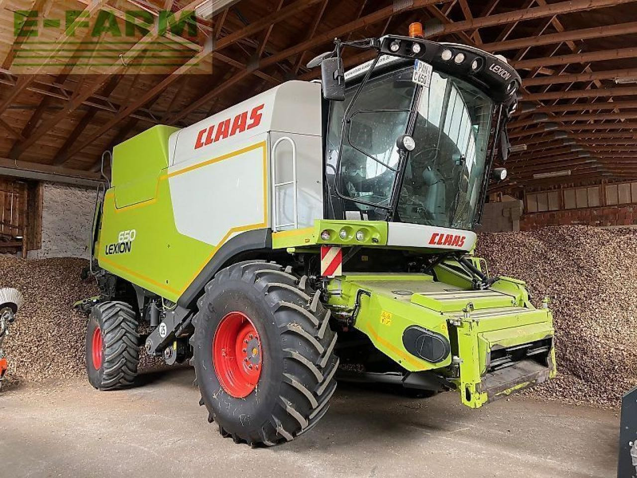 CLAAS lexion 650 (stage iiib) - Kombájn: 1 kép. CLAAS lexion 650 (stage iiib) - Kombájn: 1 kép.
