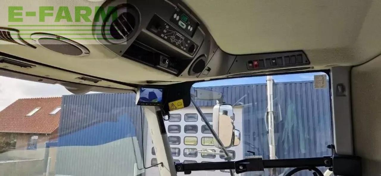 CLAAS lexion 660 - Kombájn: 3 kép. CLAAS lexion 660 - Kombájn: 3 kép.