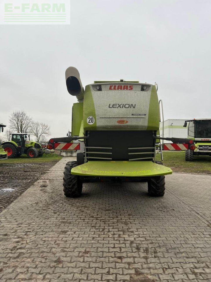 CLAAS lexion 670 tt - Kombájn: 5 kép. CLAAS lexion 670 tt - Kombájn: 5 kép.