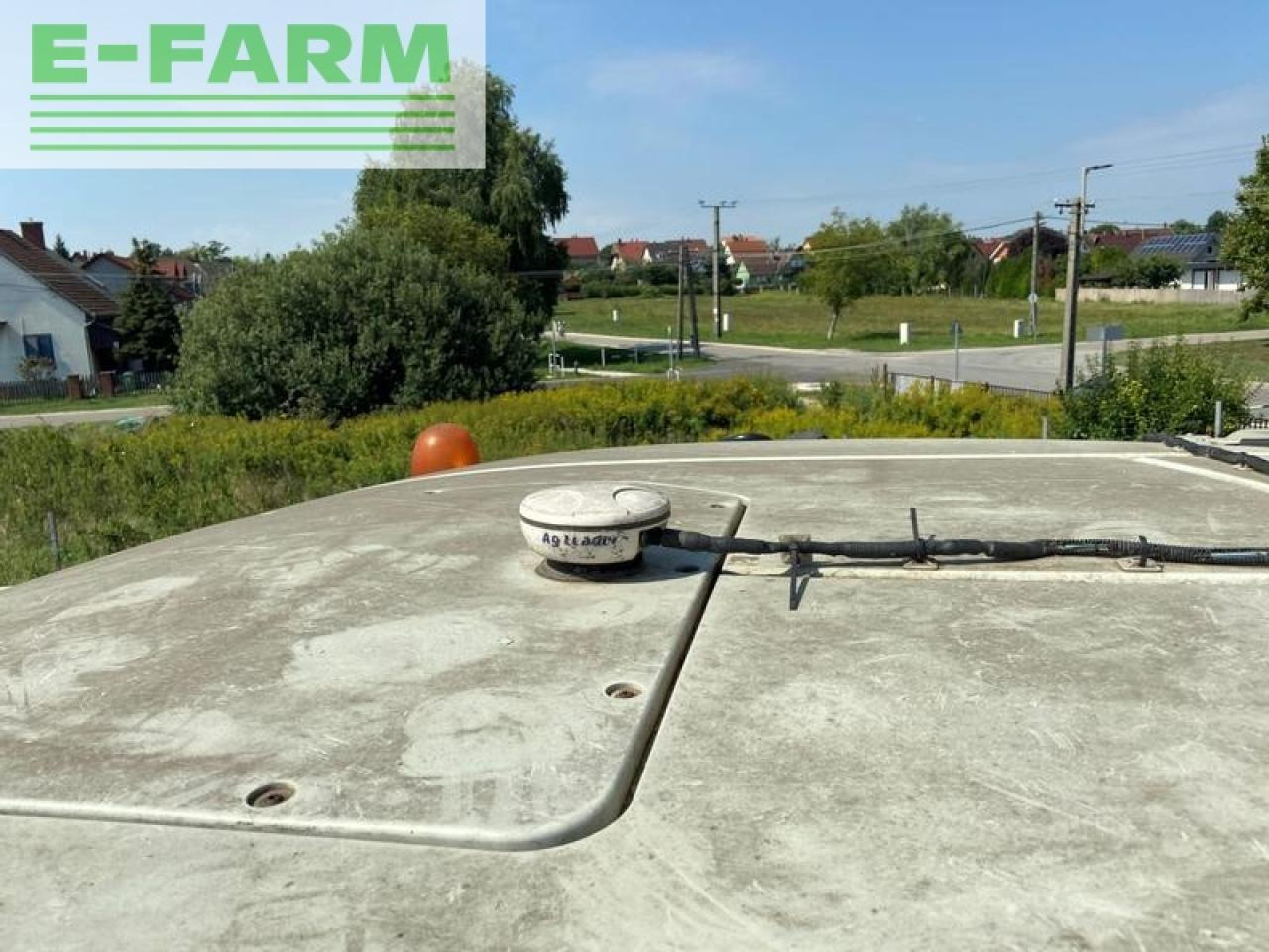 Kombájn CLAAS lexion 750: 21 kép.