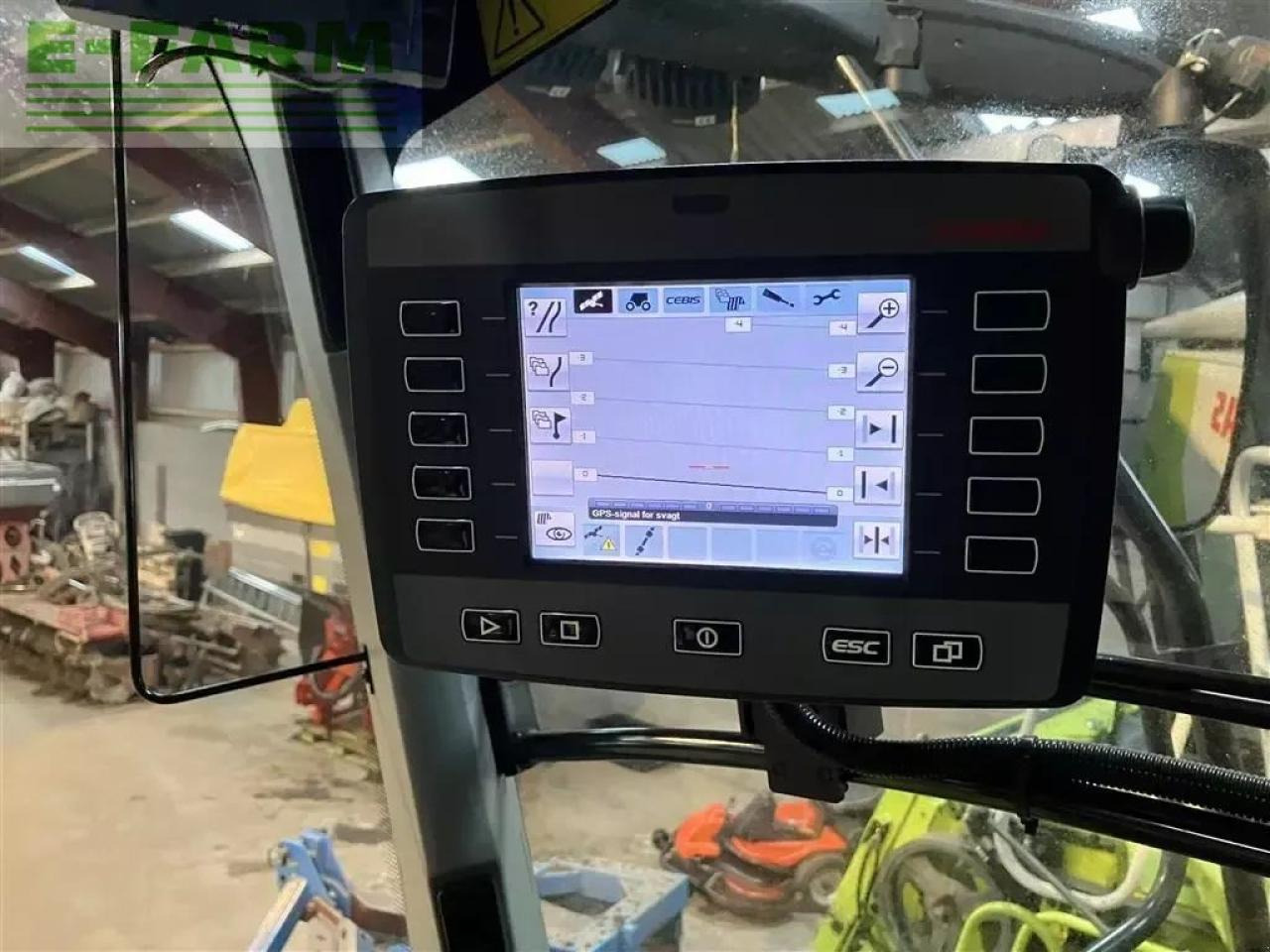 CLAAS lexion 760 4 wd - Kombájn: 3 kép. CLAAS lexion 760 4 wd - Kombájn: 3 kép.