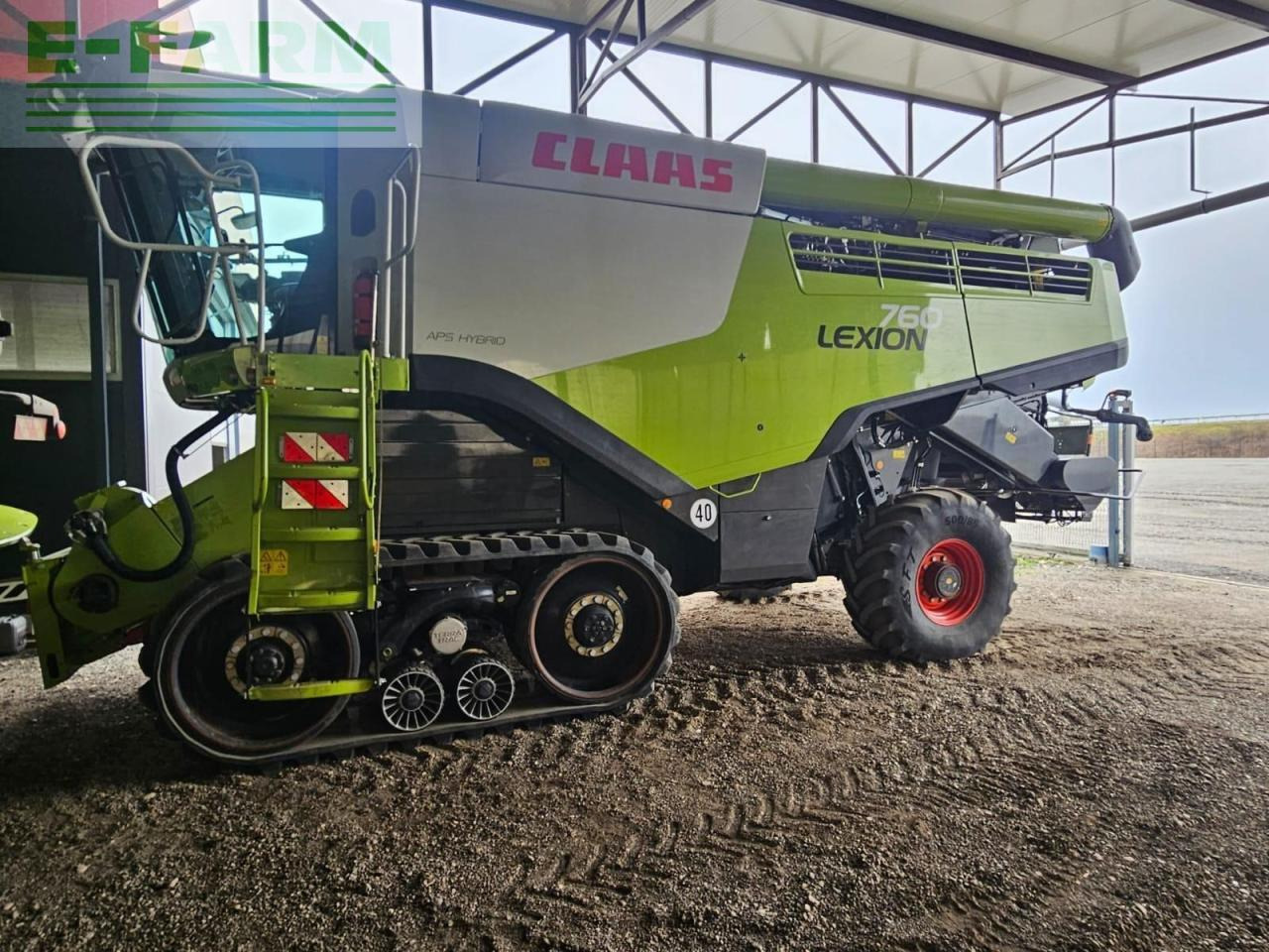 CLAAS lexion 760 terra trac (stage iv) - Kombájn: 1 kép. CLAAS lexion 760 terra trac (stage iv) - Kombájn: 1 kép.