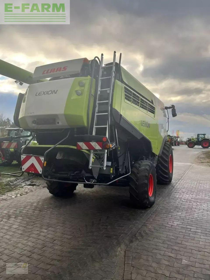 CLAAS lexion 760 tier4i - Kombájn: 5 kép. CLAAS lexion 760 tier4i - Kombájn: 5 kép.