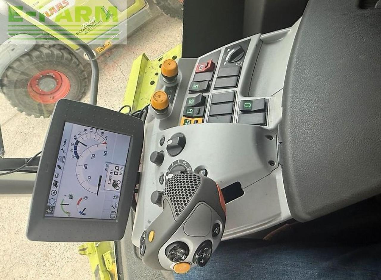 CLAAS lexion 760 tt - Kombájn: 5 kép. CLAAS lexion 760 tt - Kombájn: 5 kép.