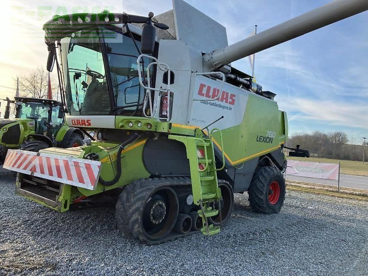CLAAS lexion 760 tt terra trac - Kombájn: 3 kép. CLAAS lexion 760 tt terra trac - Kombájn: 3 kép.