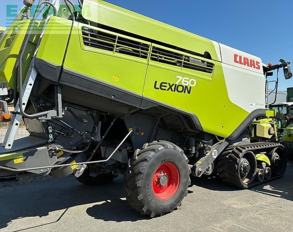 CLAAS lexion 760tt - Kombájn: 3 kép. CLAAS lexion 760tt - Kombájn: 3 kép.