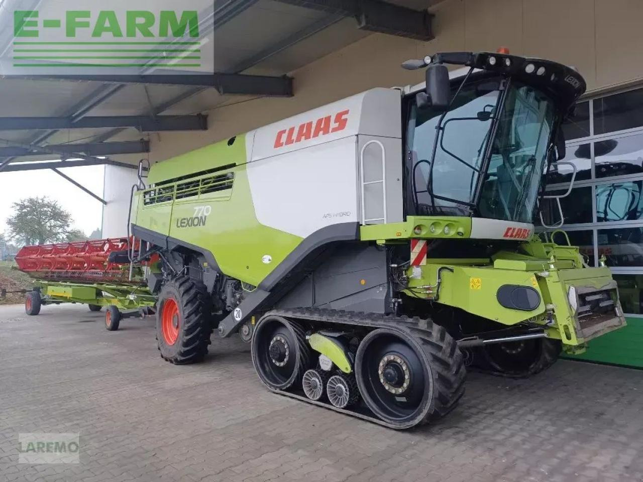 CLAAS lexion 770 terratrac v 930 - Kombájn: 1 kép. CLAAS lexion 770 terratrac v 930 - Kombájn: 1 kép.