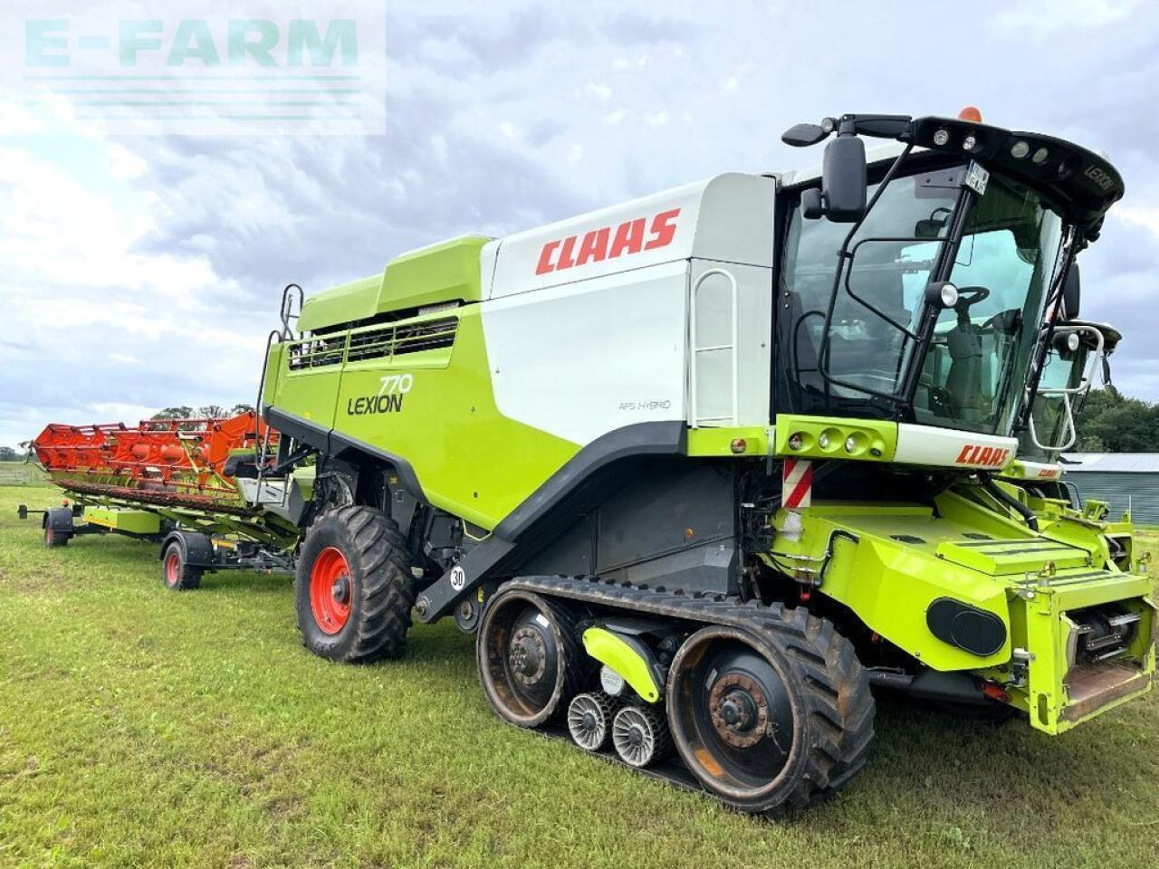 CLAAS lexion 770 tt terra trac, vario 1080, quantimete - Kombájn: 3 kép. CLAAS lexion 770 tt terra trac, vario 1080, quantimete - Kombájn: 3 kép.
