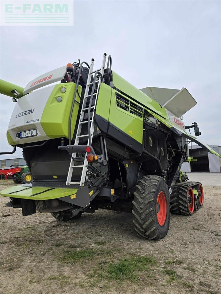 CLAAS lexion 770tt - Kombájn: 3 kép. CLAAS lexion 770tt - Kombájn: 3 kép.