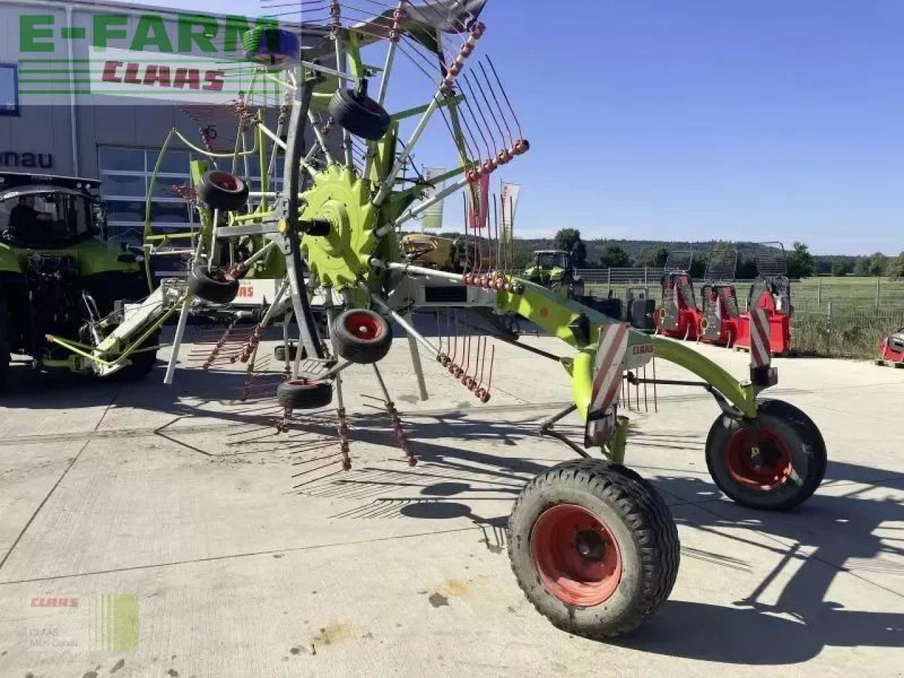CLAAS liner 1750 - Szénaforgató: 5 kép. CLAAS liner 1750 - Szénaforgató: 5 kép.