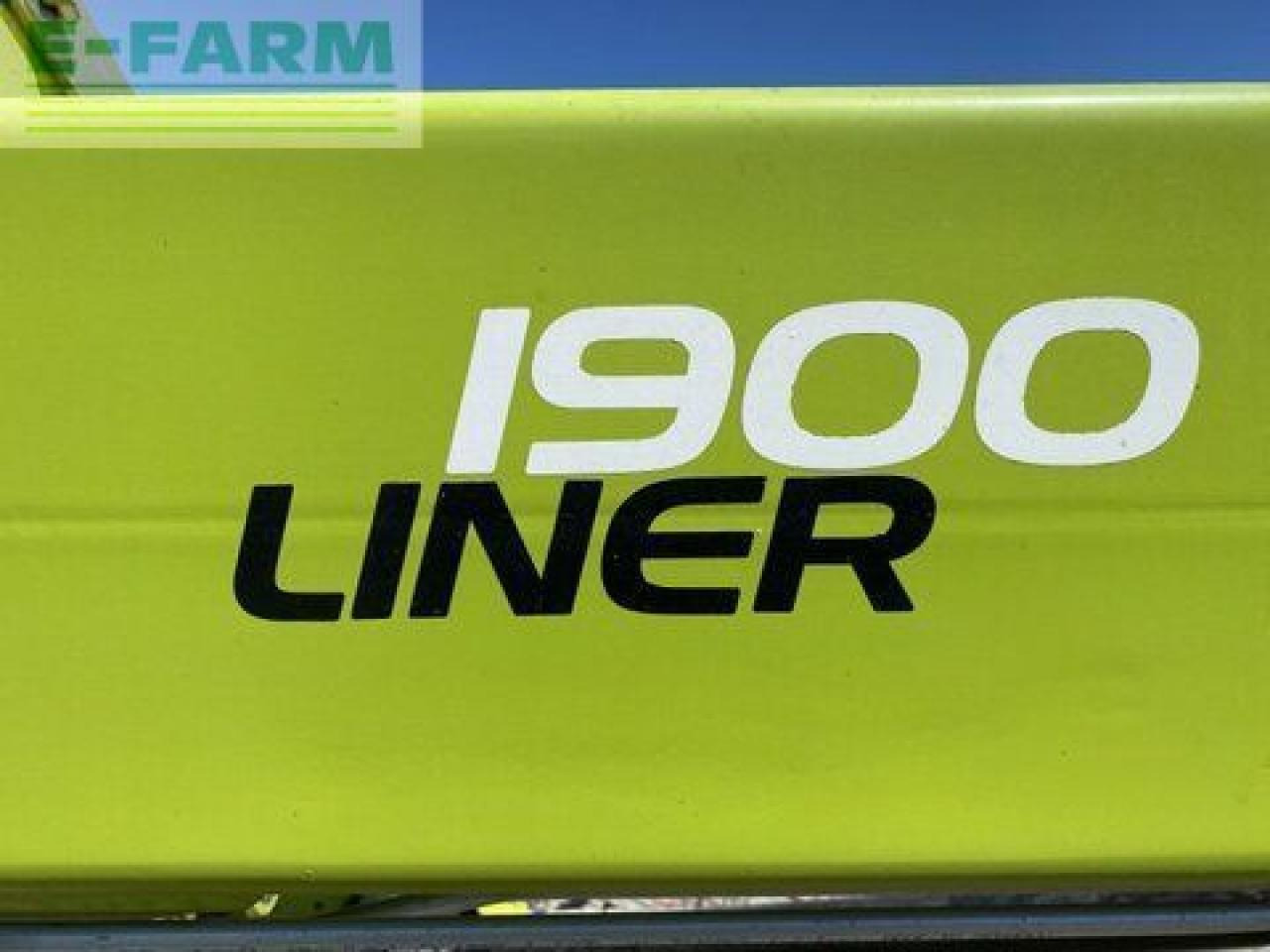 CLAAS liner 1900 - Szénaforgató: 2 kép. CLAAS liner 1900 - Szénaforgató: 2 kép.