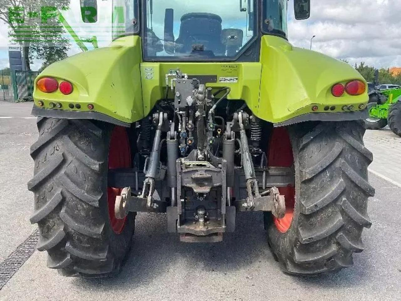 CLAAS marque claas - Traktor: 4 kép. CLAAS marque claas - Traktor: 4 kép.
