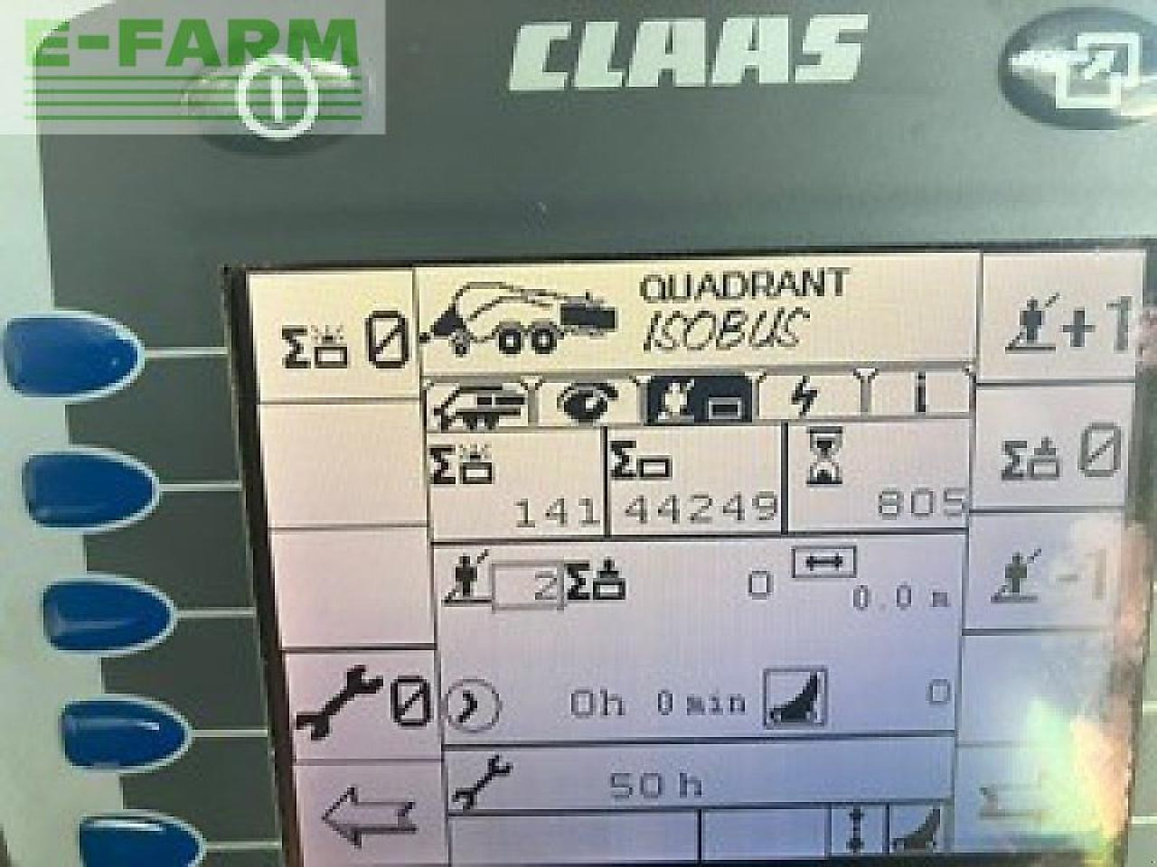 CLAAS quadrant 3200 - Kocka bálázó: 5 kép. CLAAS quadrant 3200 - Kocka bálázó: 5 kép.