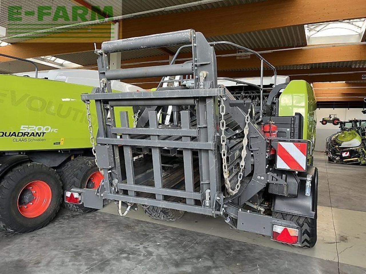 CLAAS quadrant 5200 fc - Kocka bálázó: 3 kép. CLAAS quadrant 5200 fc - Kocka bálázó: 3 kép.