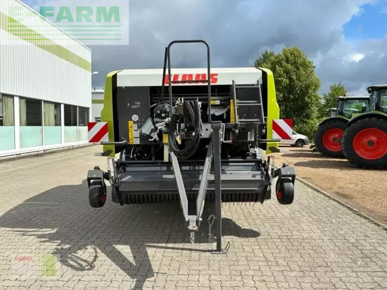 CLAAS rollant 455 rc uniwrap -neu- - Kocka bálázó: 2 kép. CLAAS rollant 455 rc uniwrap -neu- - Kocka bálázó: 2 kép.