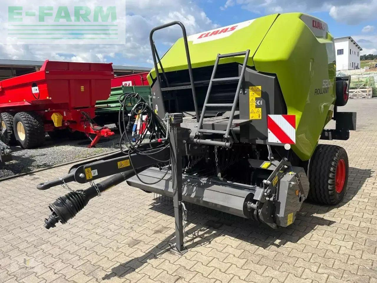CLAAS rollant 520 rc neu - Kocka bálázó: 2 kép. CLAAS rollant 520 rc neu - Kocka bálázó: 2 kép.
