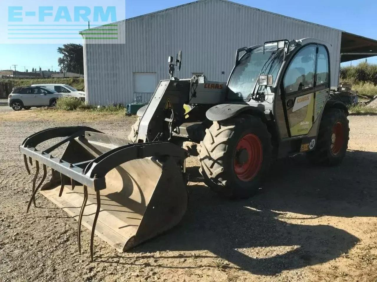 CLAAS scorpion 7035 varipower - Teleszkópos rakodó: 1 kép. CLAAS scorpion 7035 varipower - Teleszkópos rakodó: 1 kép.