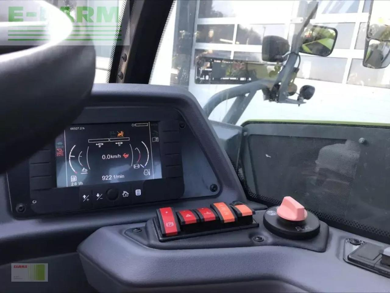 CLAAS scorpion 746 - Teleszkópos rakodó: 4 kép. CLAAS scorpion 746 - Teleszkópos rakodó: 4 kép.