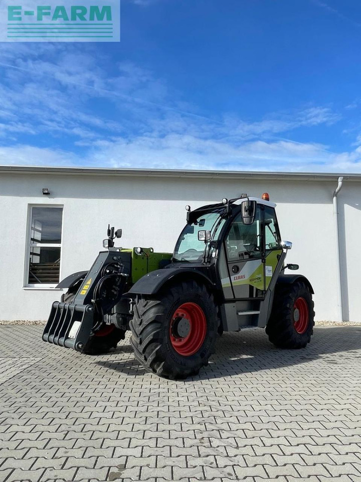 CLAAS scorpion 746 vp - Teleszkópos rakodó: 4 kép. CLAAS scorpion 746 vp - Teleszkópos rakodó: 4 kép.