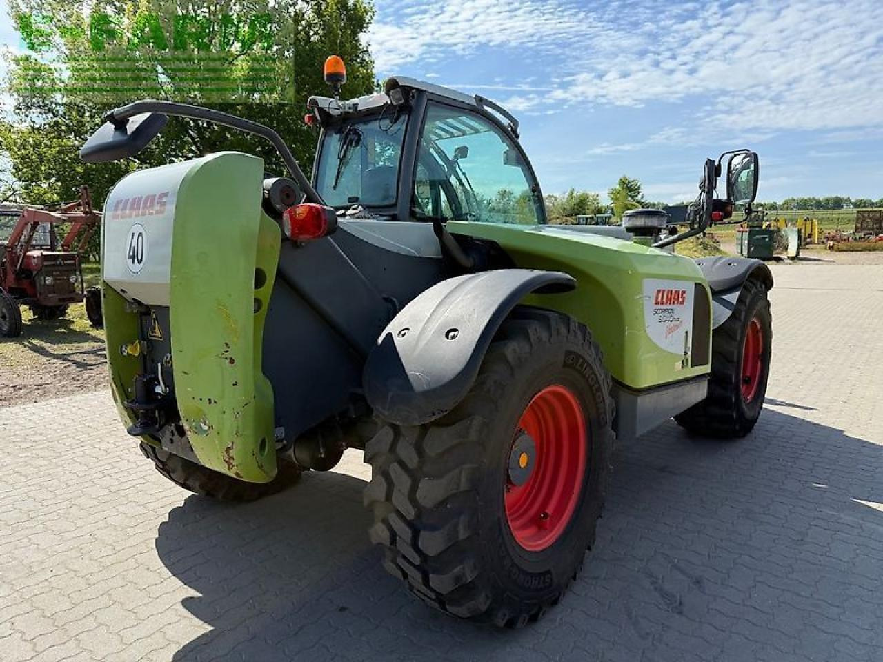 CLAAS scorpion 9040 plus variopower - Teleszkópos rakodó: 5 kép. CLAAS scorpion 9040 plus variopower - Teleszkópos rakodó: 5 kép.