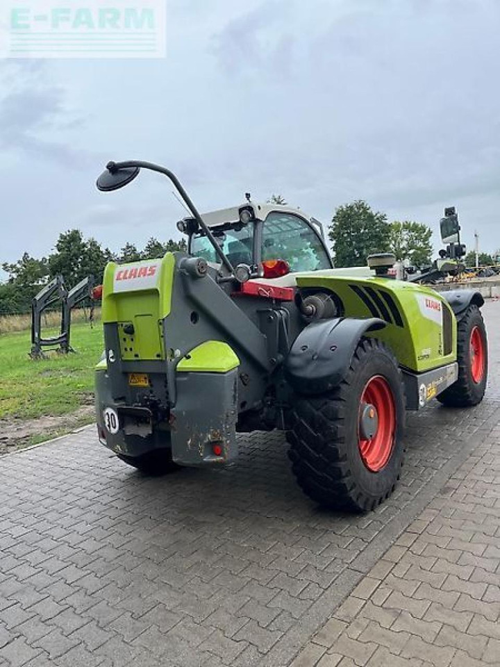 CLAAS scorpion 9055 - Teleszkópos rakodó: 5 kép. CLAAS scorpion 9055 - Teleszkópos rakodó: 5 kép.