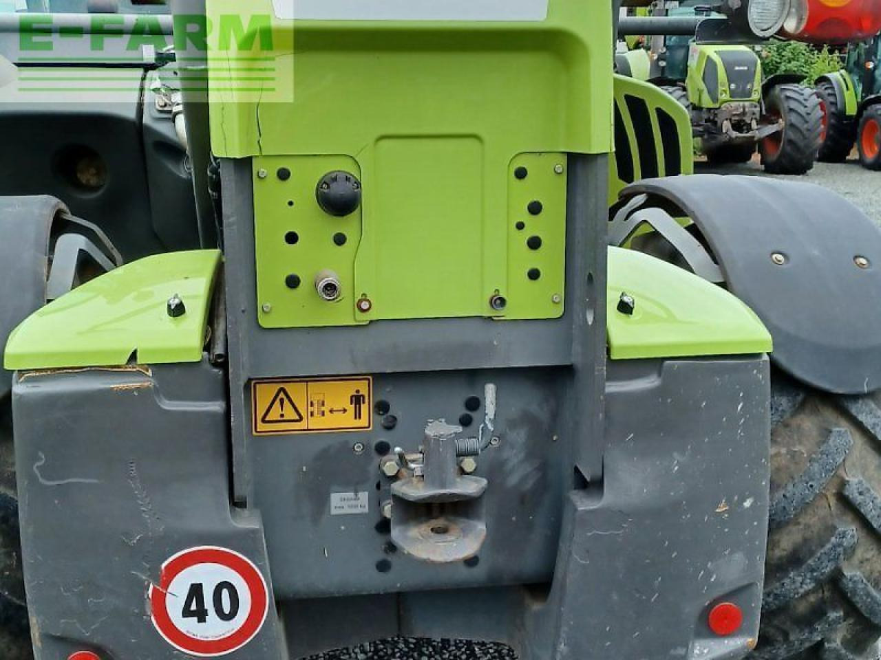 CLAAS scorpion 9055 varipower - Teleszkópos rakodó: 5 kép. CLAAS scorpion 9055 varipower - Teleszkópos rakodó: 5 kép.