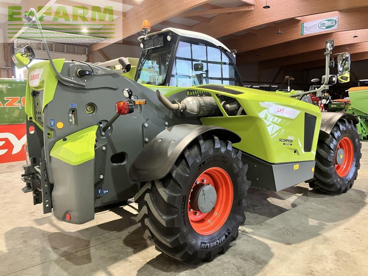 CLAAS scorpion 960 vari power plus - Teleszkópos rakodó: 3 kép. CLAAS scorpion 960 vari power plus - Teleszkópos rakodó: 3 kép.