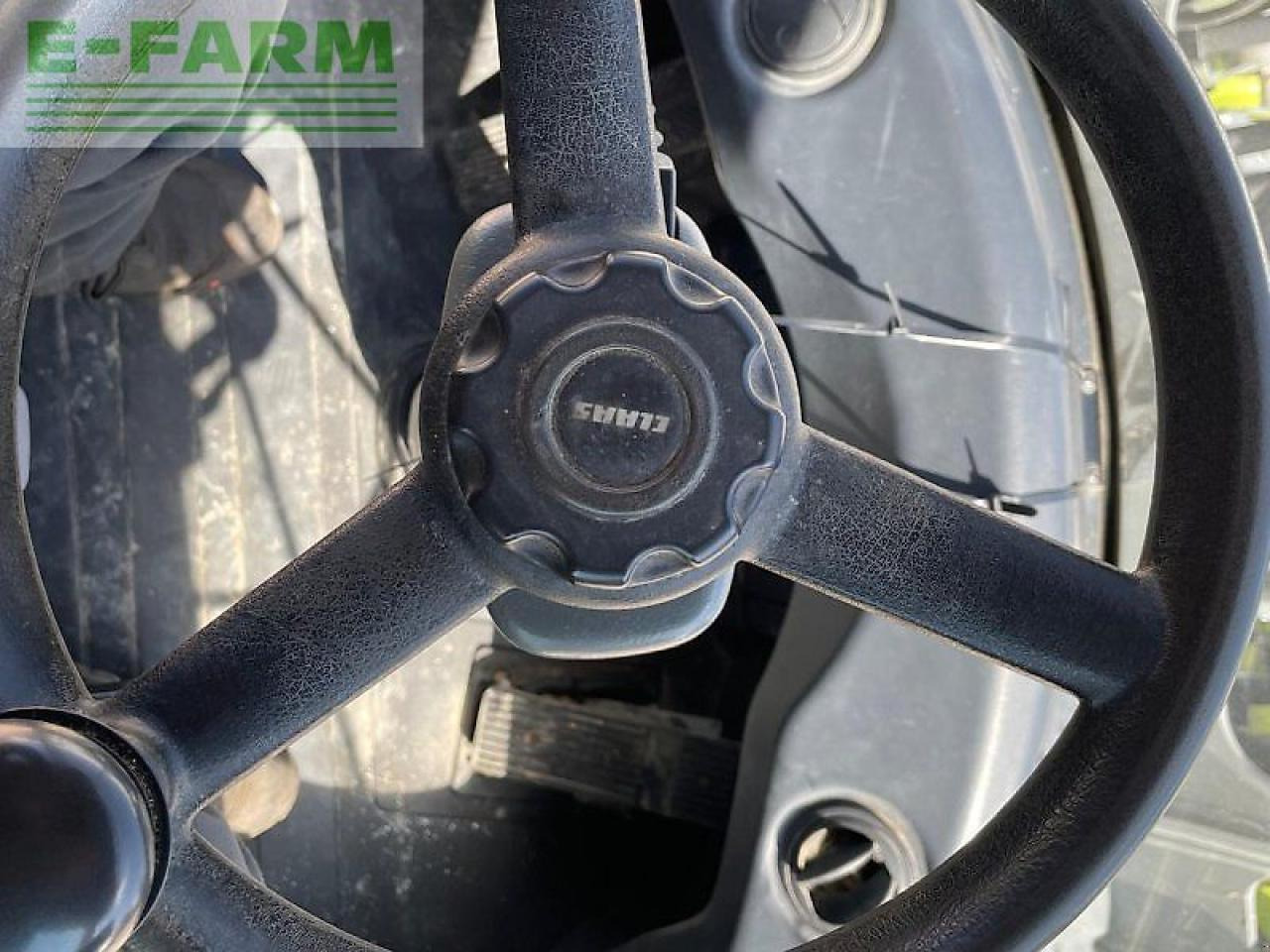 CLAAS torion 1511 vp preisreduziert - Minikotró: 2 kép. CLAAS torion 1511 vp preisreduziert - Minikotró: 2 kép.