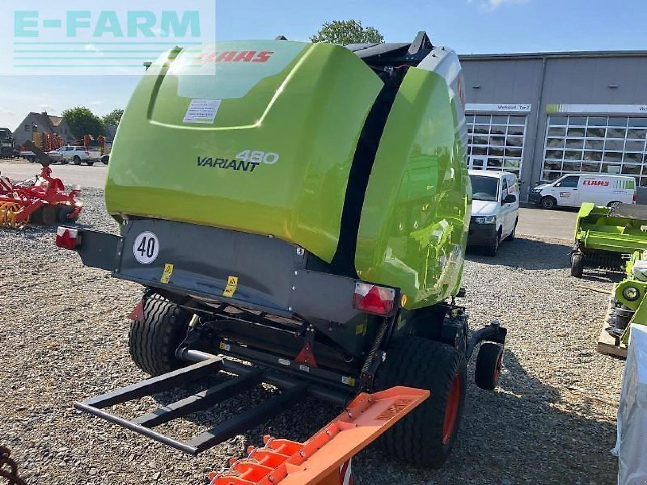 CLAAS variant 480 rc pro - Kocka bálázó: 4 kép. CLAAS variant 480 rc pro - Kocka bálázó: 4 kép.
