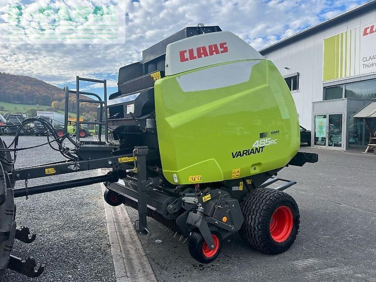 CLAAS variant 485 rc pro - Kocka bálázó: 2 kép. CLAAS variant 485 rc pro - Kocka bálázó: 2 kép.
