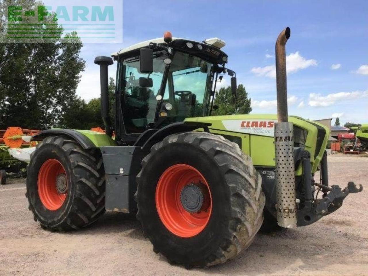 CLAAS xerion 3800 trac vc TRAC VC - Traktor: 2 kép. CLAAS xerion 3800 trac vc TRAC VC - Traktor: 2 kép.