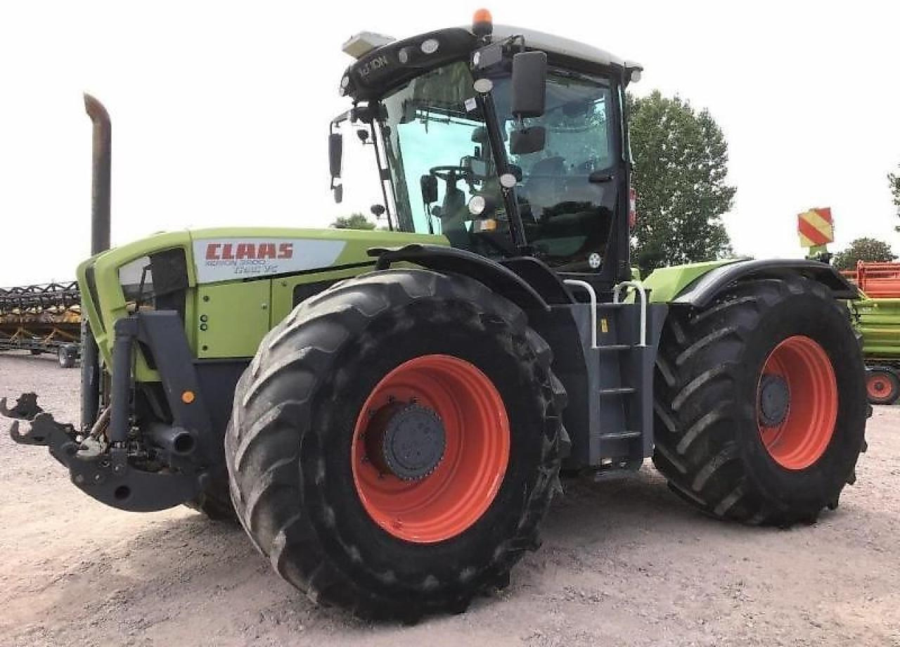 CLAAS xerion 3800 trac vc TRAC VC - Traktor: 1 kép. CLAAS xerion 3800 trac vc TRAC VC - Traktor: 1 kép.