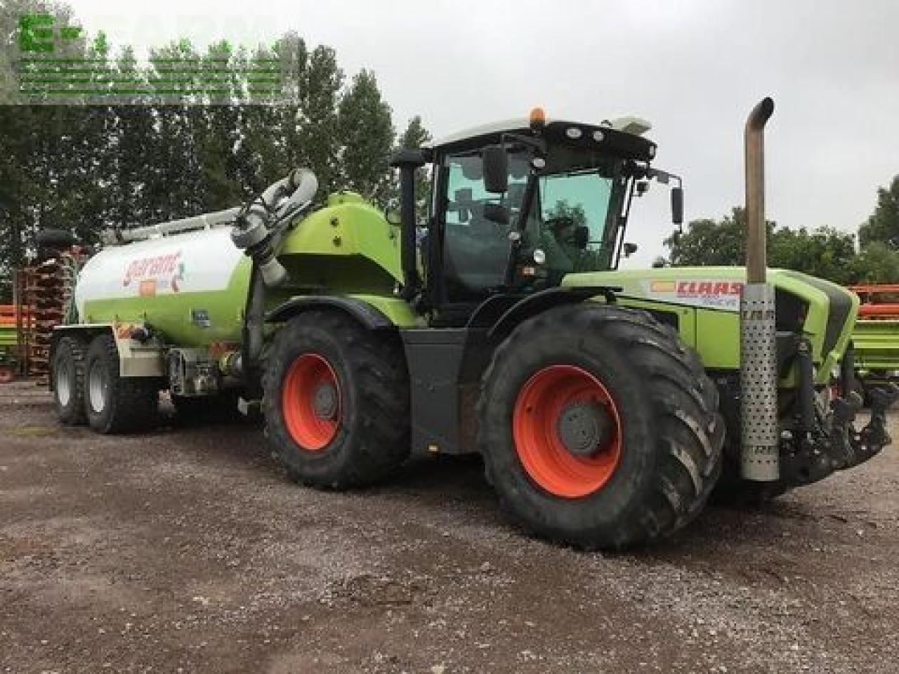 CLAAS xerion 3800 trac vc TRAC VC - Traktor: 3 kép. CLAAS xerion 3800 trac vc TRAC VC - Traktor: 3 kép.