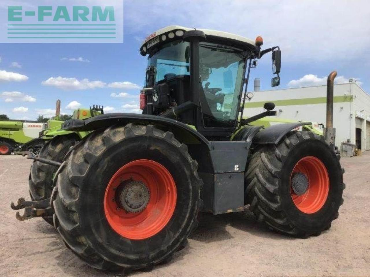 CLAAS xerion 3800 trac vc TRAC VC - Traktor: 3 kép. CLAAS xerion 3800 trac vc TRAC VC - Traktor: 3 kép.