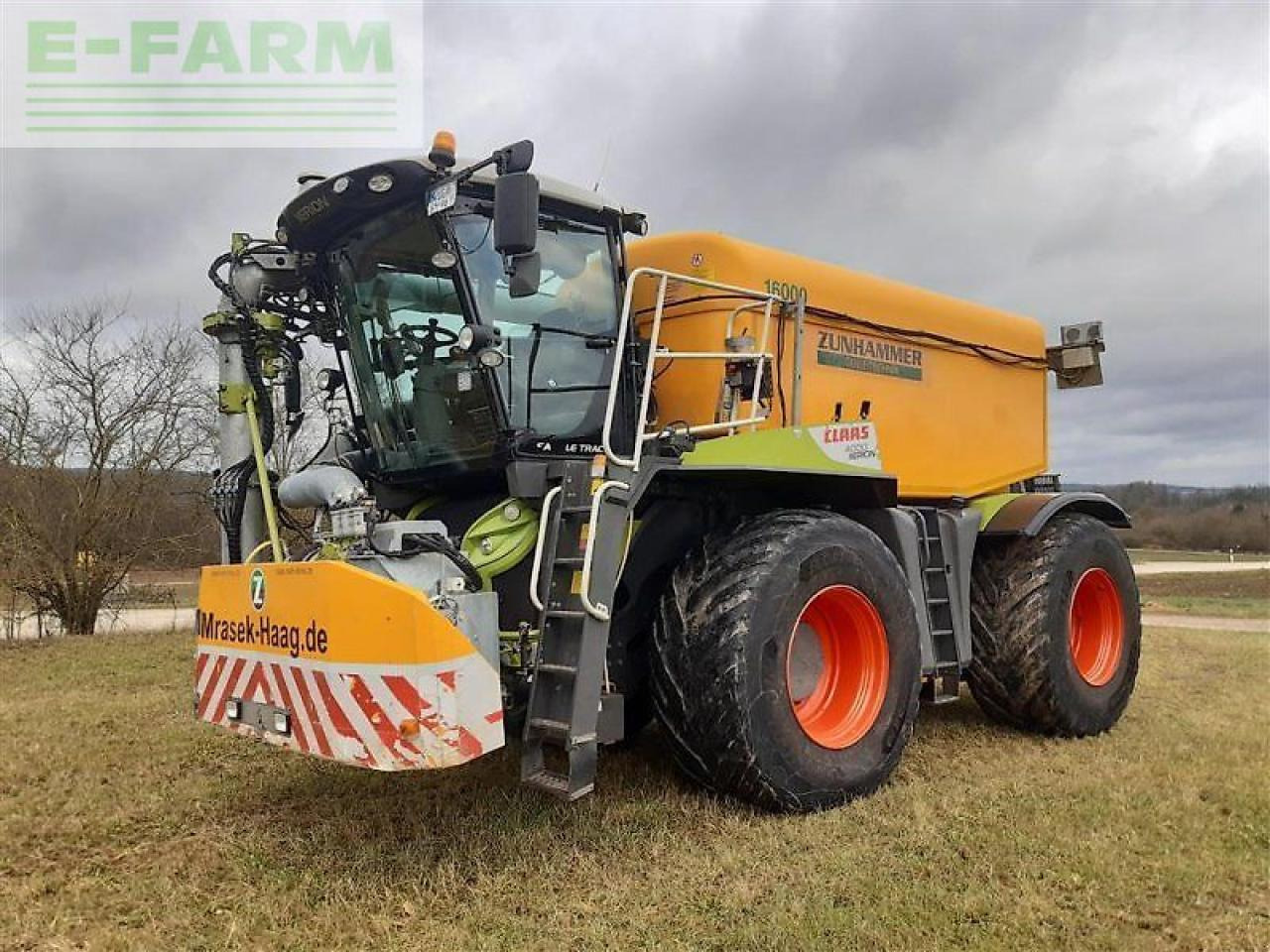 CLAAS xerion 4000 saddle trac SADDLE TRAC - Önjáró permetező: 2 kép. CLAAS xerion 4000 saddle trac SADDLE TRAC - Önjáró permetező: 2 kép.