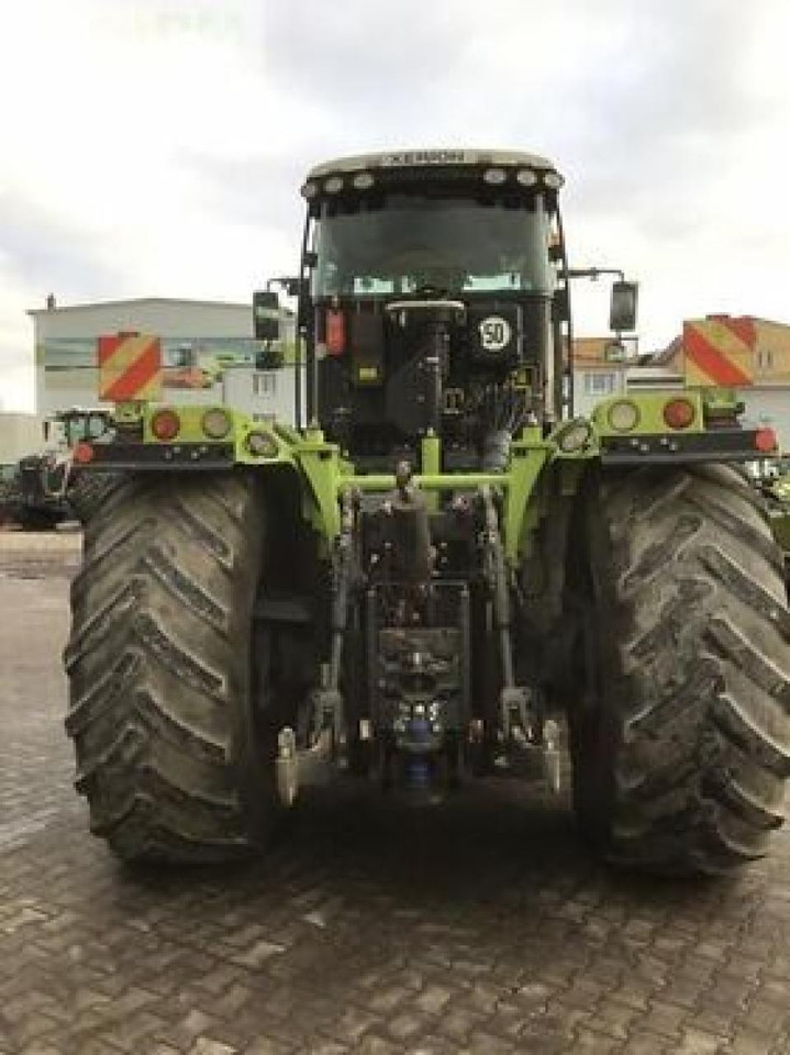 CLAAS xerion 4000 trac vc TRAC VC - Traktor: 5 kép. CLAAS xerion 4000 trac vc TRAC VC - Traktor: 5 kép.