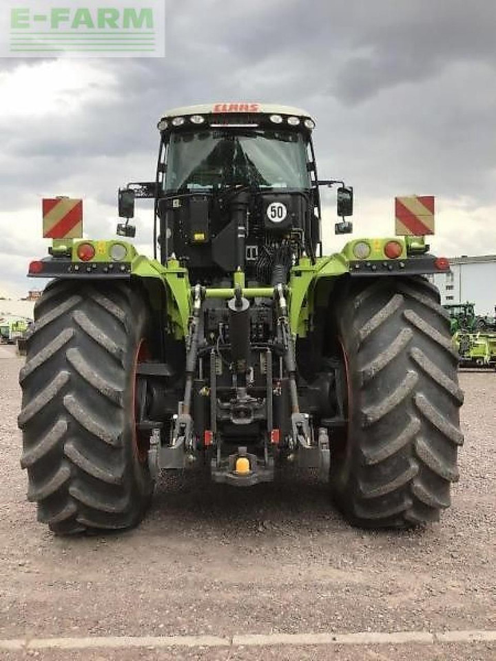CLAAS xerion 4000 trac vc TRAC VC - Traktor: 5 kép. CLAAS xerion 4000 trac vc TRAC VC - Traktor: 5 kép.
