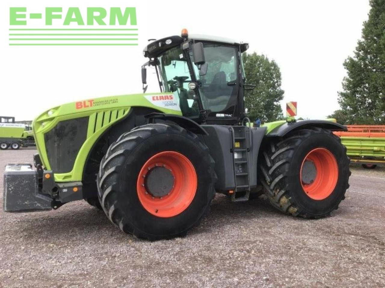 CLAAS xerion 5000 trac TRAC - Traktor: 1 kép. CLAAS xerion 5000 trac TRAC - Traktor: 1 kép.