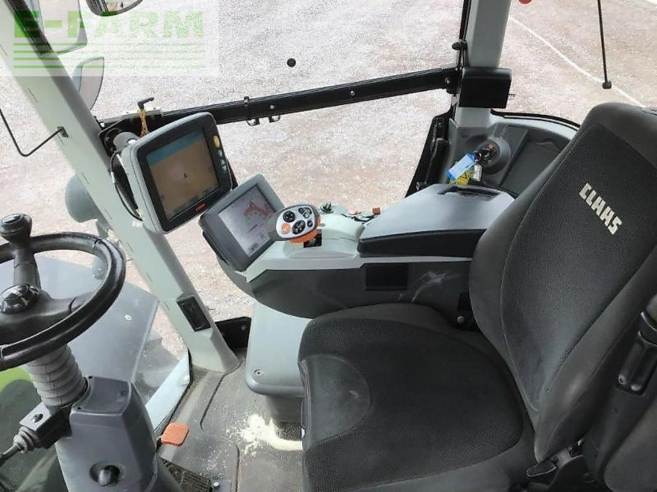 Traktor CLAAS xerion 5000 trac TRAC: 7 kép.