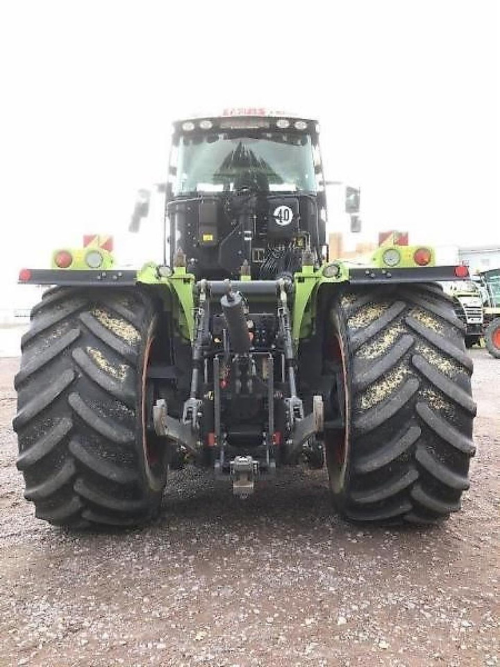 CLAAS xerion 5000 trac TRAC - Traktor: 5 kép. CLAAS xerion 5000 trac TRAC - Traktor: 5 kép.