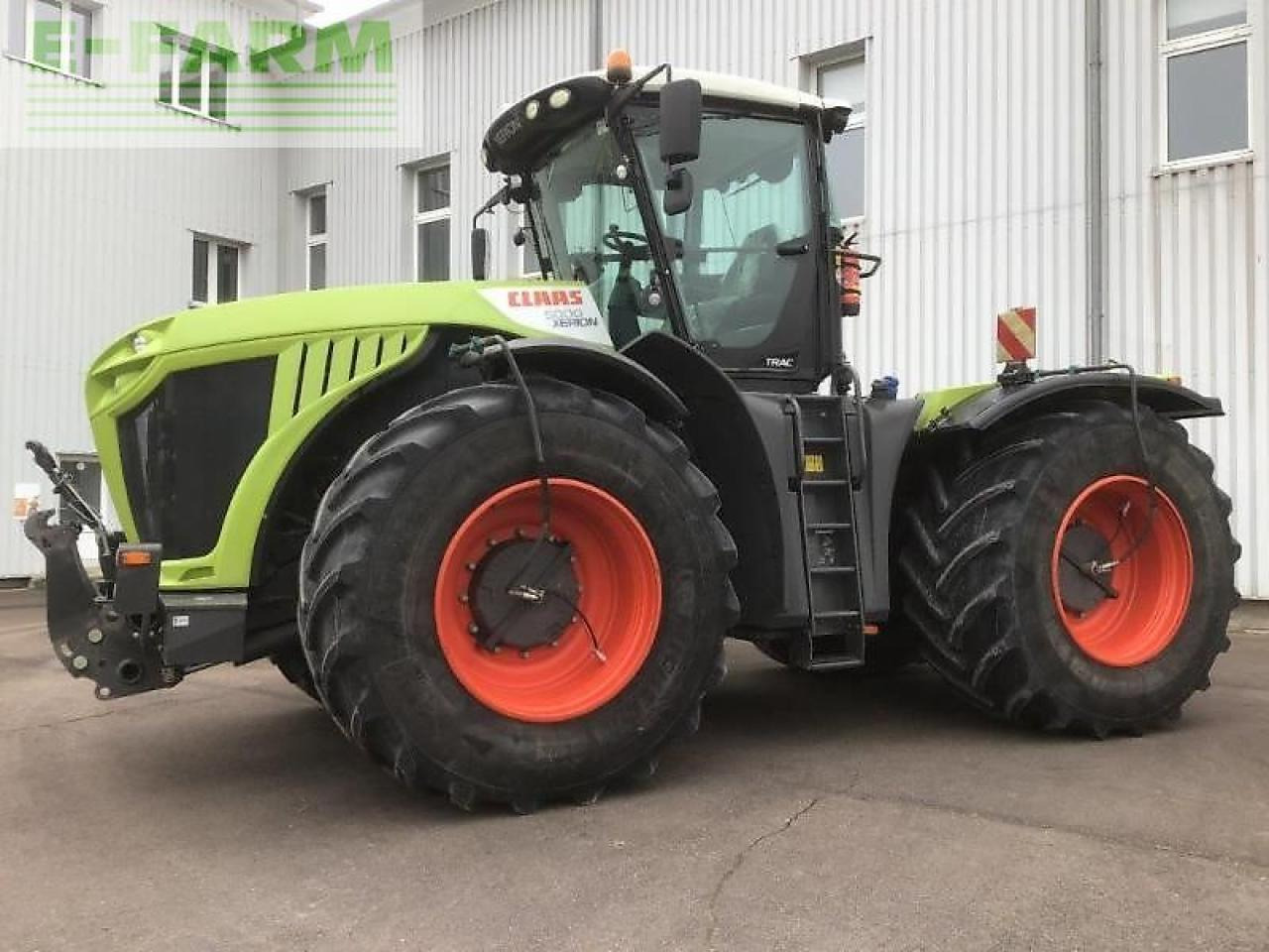 CLAAS xerion 5000 trac TRAC - Traktor: 1 kép. CLAAS xerion 5000 trac TRAC - Traktor: 1 kép.