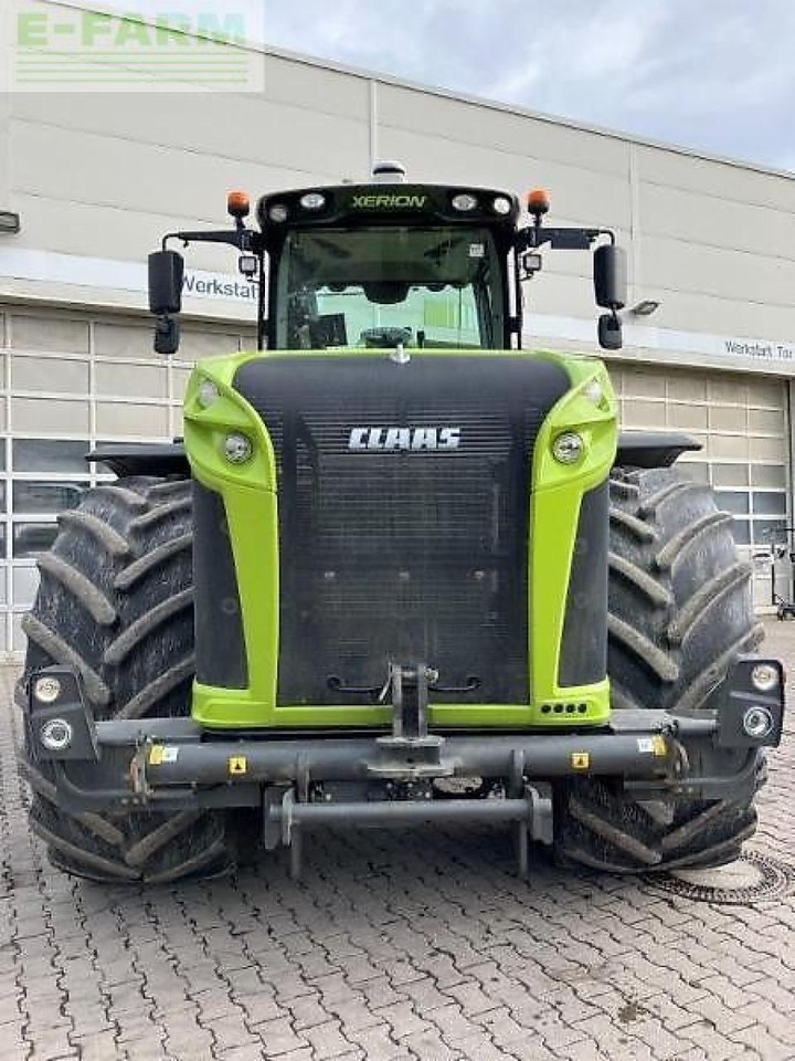 CLAAS xerion 5000 trac TRAC - Traktor: 2 kép. CLAAS xerion 5000 trac TRAC - Traktor: 2 kép.