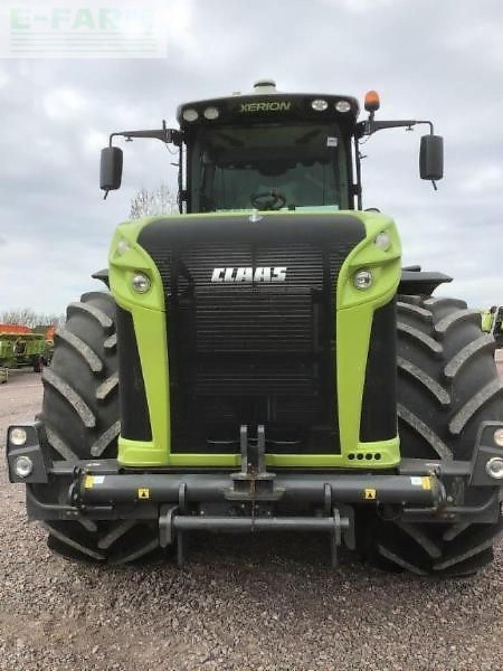 CLAAS xerion 5000 trac vc - Traktor: 2 kép. CLAAS xerion 5000 trac vc - Traktor: 2 kép.