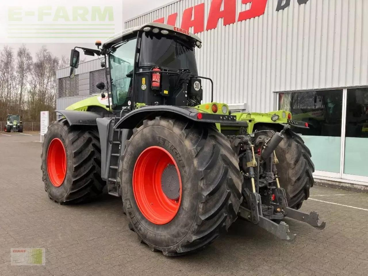 Traktor CLAAS xerion 5000 trac vc TRAC VC: 7 kép.
