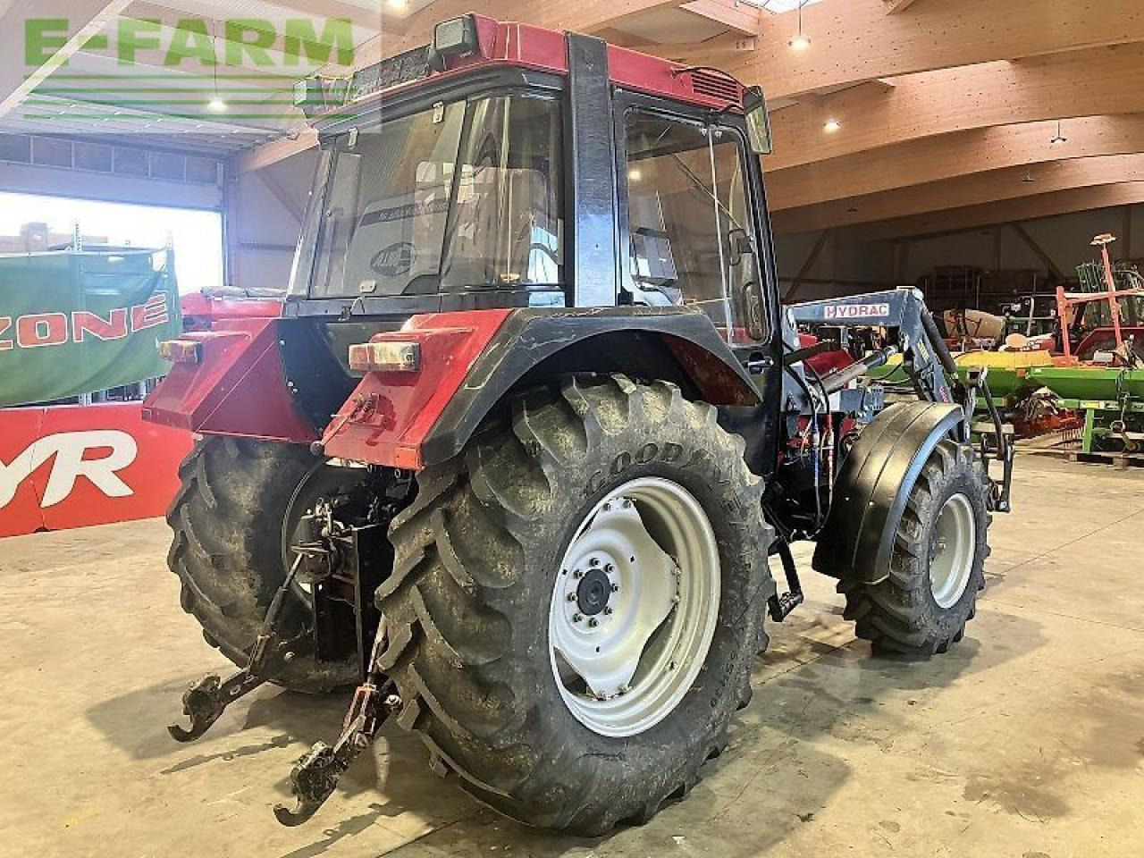 Case-IH 4230 xl a - Traktor: 3 kép. Case-IH 4230 xl a - Traktor: 3 kép.