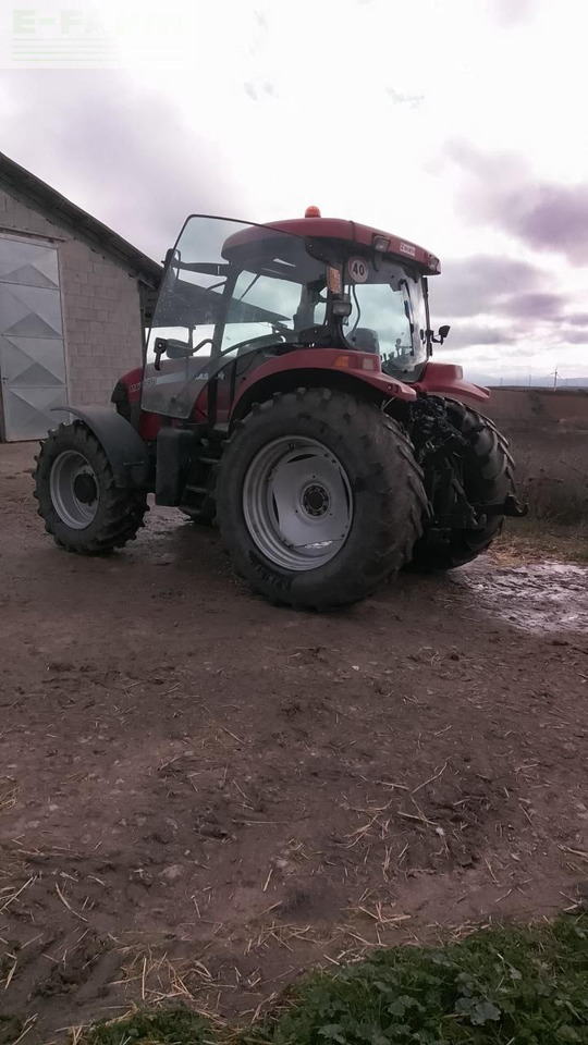 Case-IH MXU 135 - Traktor: 5 kép. Case-IH MXU 135 - Traktor: 5 kép.